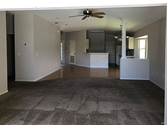 5th image of 2241 N Brentwood Cir