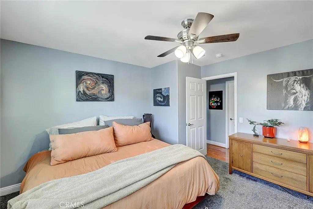 2 bed, 904 sqft, $2,950 — Photo 3