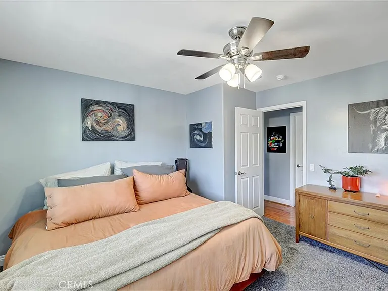 506 Canyon Dr — Photo 3