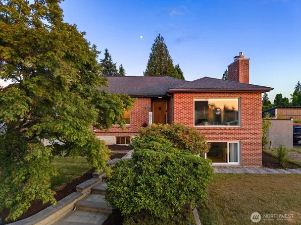 422 Crown Drive, Everett, WA 98203