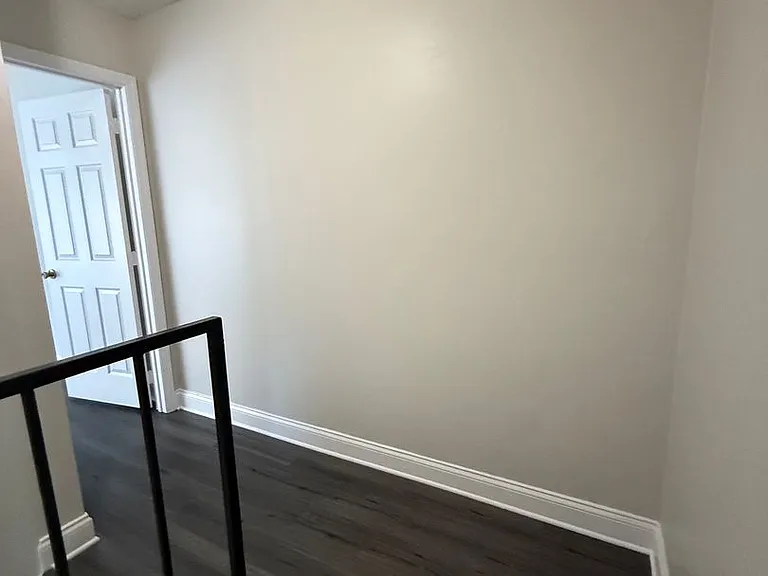 2982 Embassy Ct — Photo 14