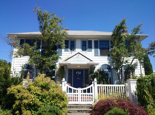 3704 SW Lander St, Seattle, WA 98126