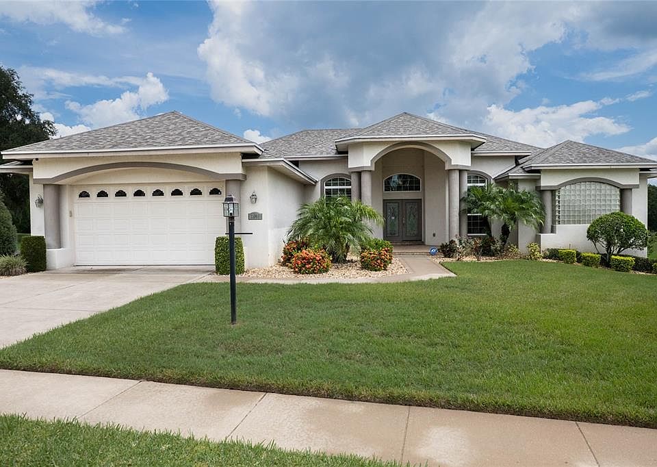1st image of 7146 MONTREAL DRIVE