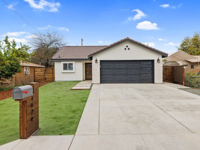 1629 N Court Street, Visalia, CA, 93291