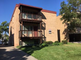 912 Oakland Ave APT 3, Ann Arbor, MI 48104