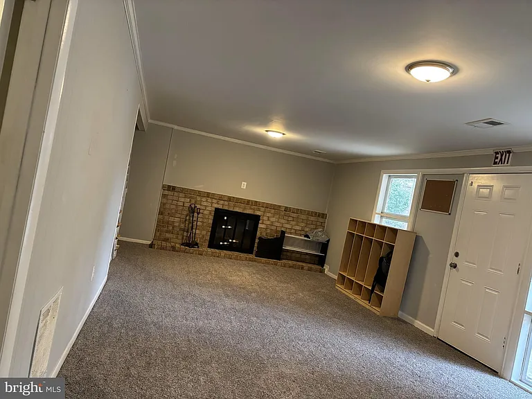1404 Morningside Dr — Photo 6