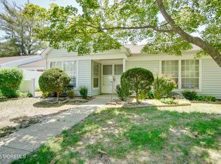 660B Pulham Ct, Manchester, NJ 08759