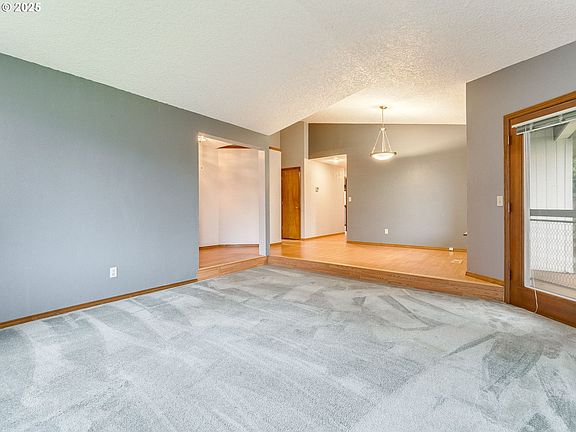 5th image of 4928 NE 145th Ave
