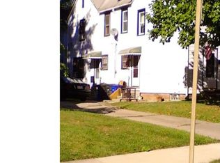 14600 Bayes Ave, Lakewood, OH