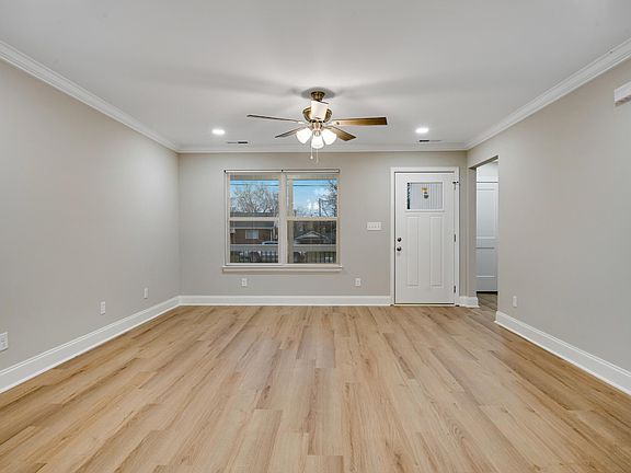 5th image of 2807 Calhoun Ave