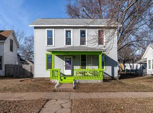 1708 Pershing Blvd, Clinton, IA 52732