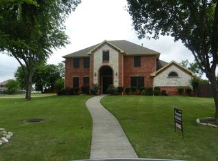 1201 Frenchmans Dr, Desoto, TX 75115