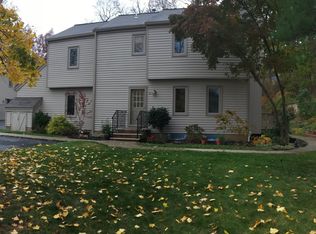 2 E Somerset Hills Ct, Bernardsville, NJ 07924