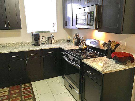 2nd image of 5903 N Rockwell St #1