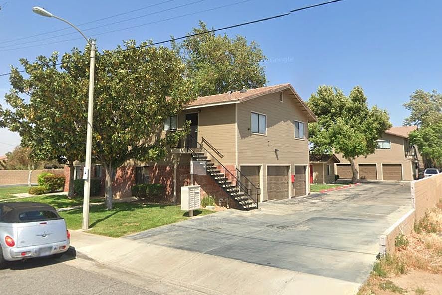 2nd image of 38508 11th St E #9