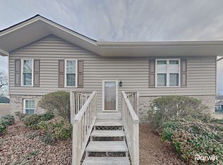 105 Spring Glade Cir, Trussville, AL 35173