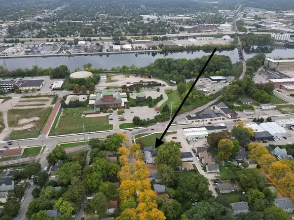 15 Quimby St NE #15A, Grand Rapids, MI 49505