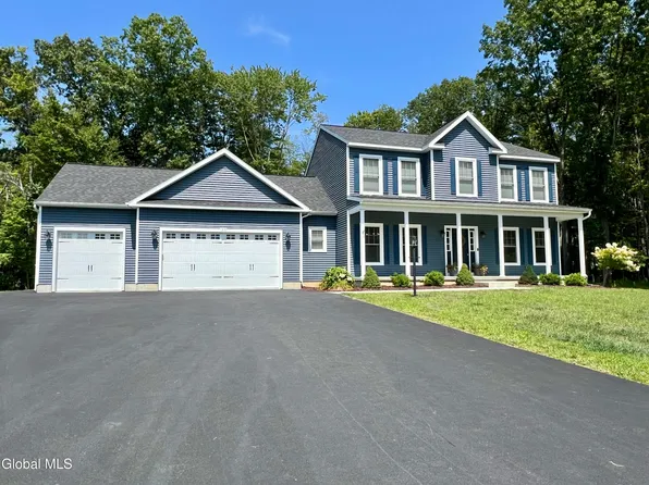 27 Woodland Drive, Castleton, NY 12033