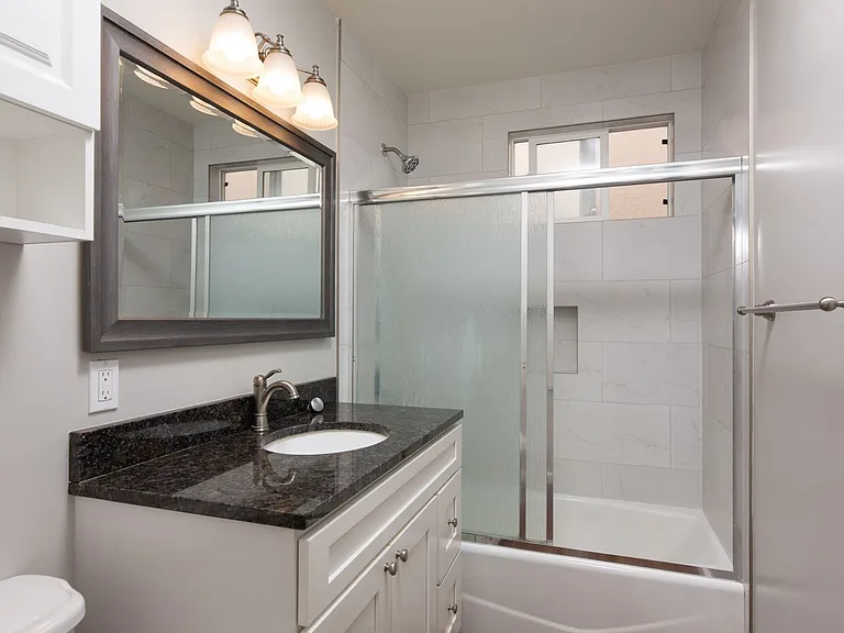 244 Coronado Avenue — Photo 6