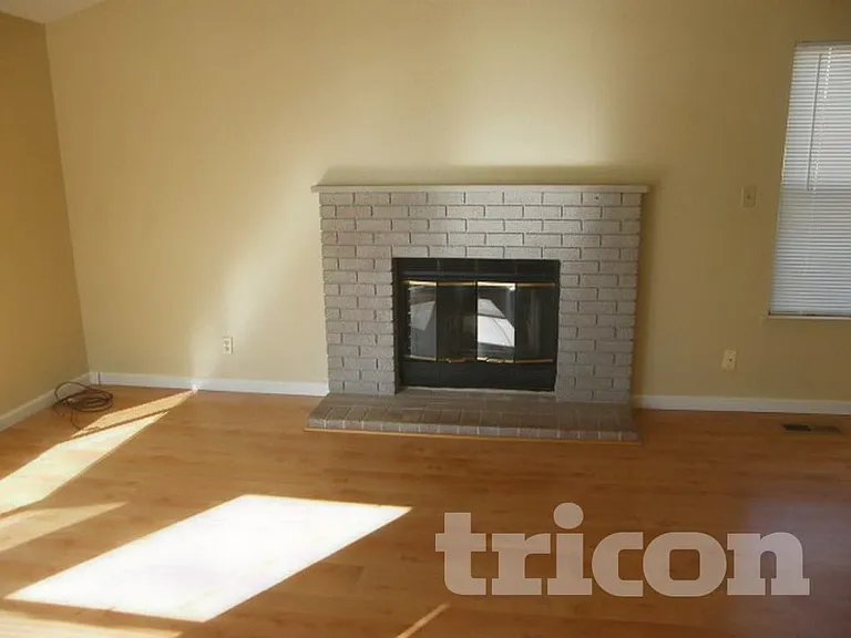 6022 Walnut Creek Rd — Photo 3