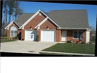 5th image of 104 Briarstone Dr