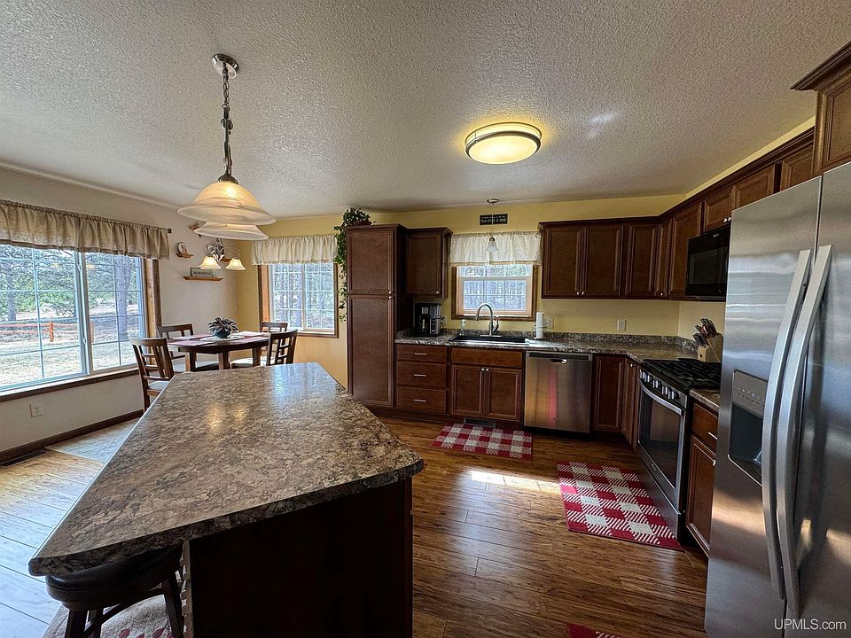 119 Chocolay Downs Golf Dr, Marquette, MI 49855 Zillow