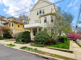 441 Morris Ave #2, Providence, RI 02906