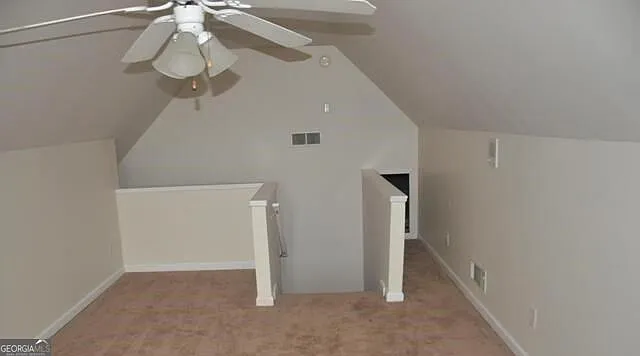 4 bed, 2.0 bath, 2292 sqft, $2,600 — Photo 2