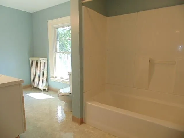 92 Pearl St — Photo 18