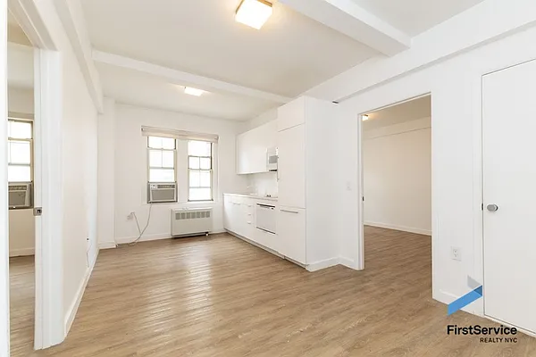 Rented by FirstService Realty (legacy) | media 5