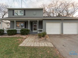 275 Southwood Dr, Perrysburg, OH 43551