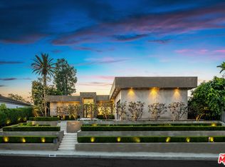 16167 Royal Oak Rd, Encino, CA 91436