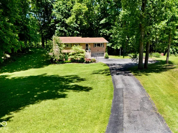 408 Conduitt Dr, Mooresville, IN 46158