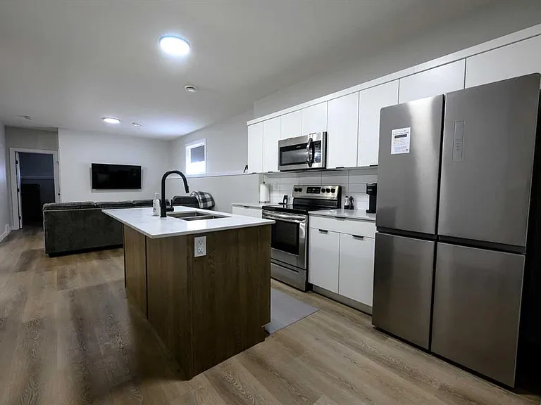 10478 131st Ave — Photo 3