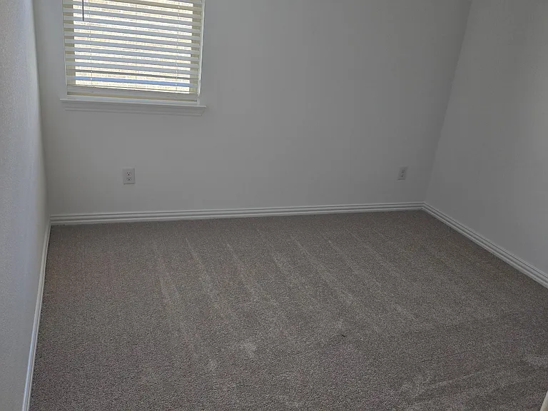 2406 Bold Venture Dr — Photo 12