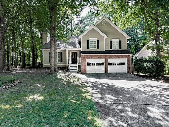 2nd image of 671 Wedgewood Dr