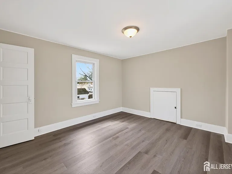 119 Vogel Pl — Photo 23