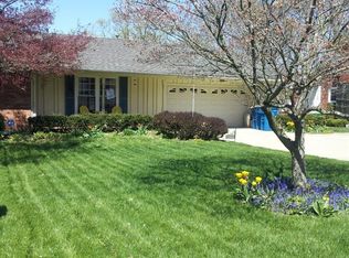 3263 Roxburg Dr, Lexington, KY 40503