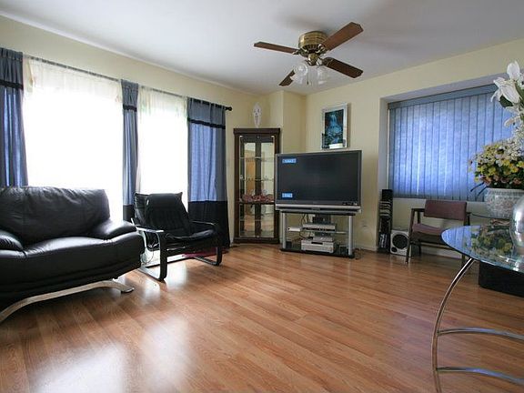 Living/Dining Room Combo