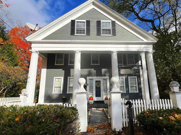 9 Templeton Turnpike, Fitzwilliam, NH 03447