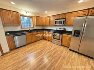 208 Western Ave #8, Hampden, ME 04444