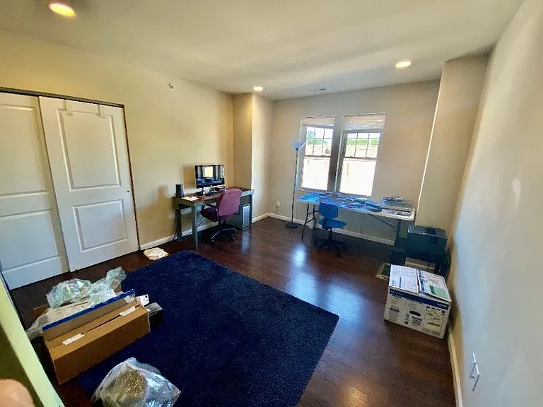 746 Master St #1 — Photo 5