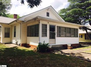 17 N Washington Ave, Greenville, SC 29611