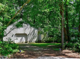 224 Newbern Dr, Knotts Island, NC 27950