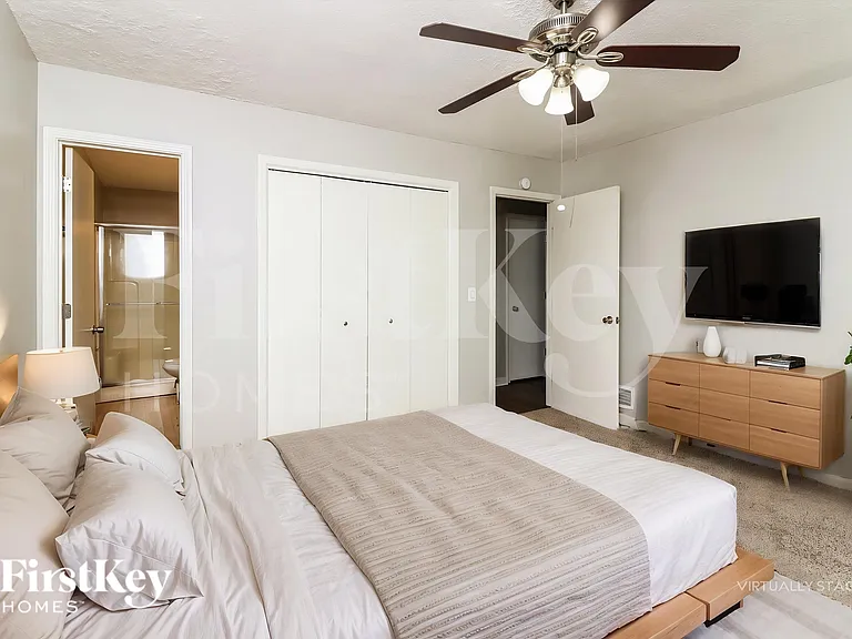 1055 Coker Cir NW — Photo 13