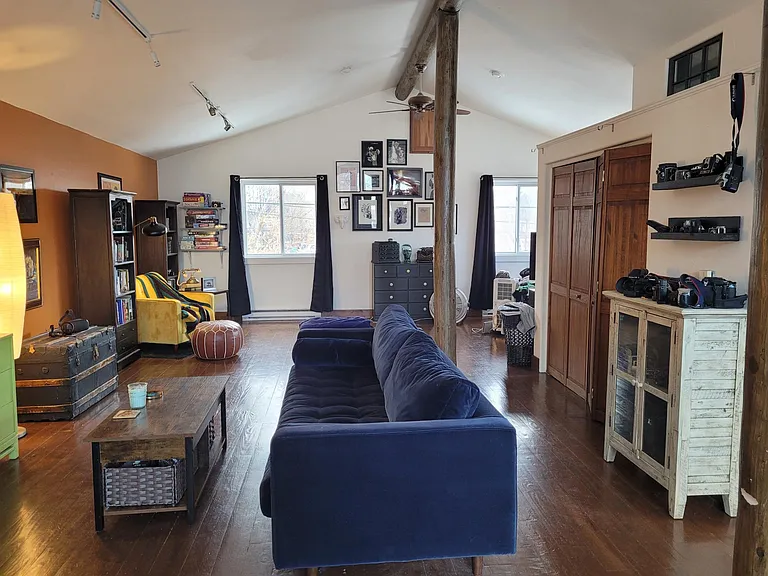 434 E Saint Vrain St #UP — Photo 16