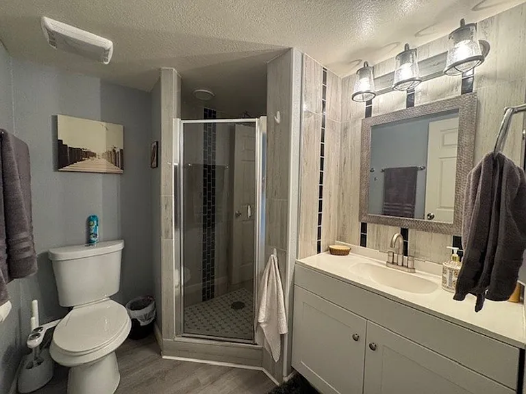 1800 Clubhouse Dr #28 — Photo 18