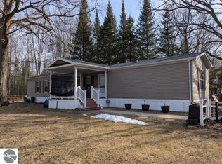 8492 Ora Lake Rd, Hale, MI 48739