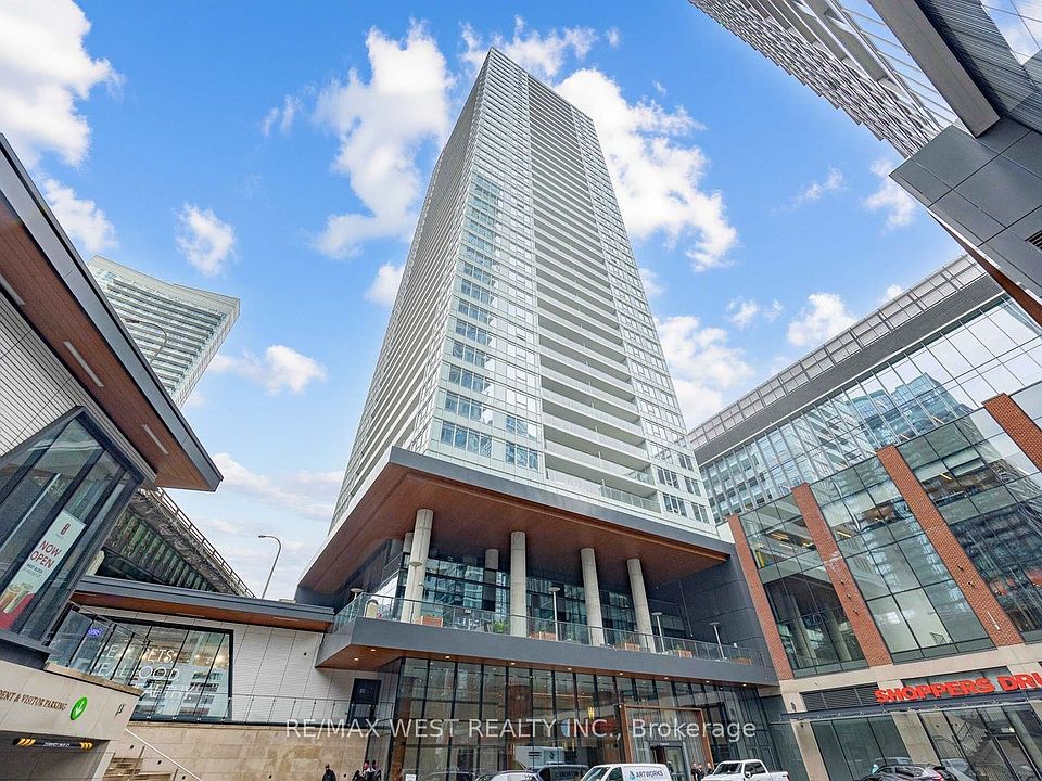 1st image of 17 Bathurst St #3806