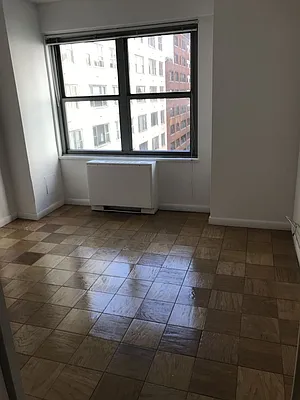 Rented by Carlyle Property Management | media 13